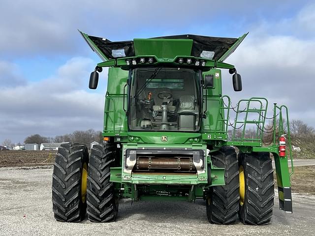Image of John Deere S780 equipment image 3