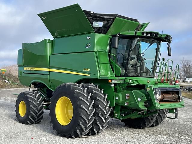 Image of John Deere S780 equipment image 2