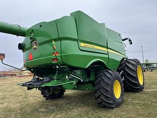 Main image John Deere S780 13