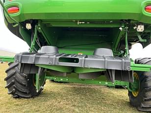 Main image John Deere S780 22