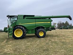 Main image John Deere S780 5