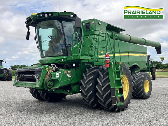 Image of John Deere S780 Primary image