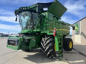 Main image John Deere S780