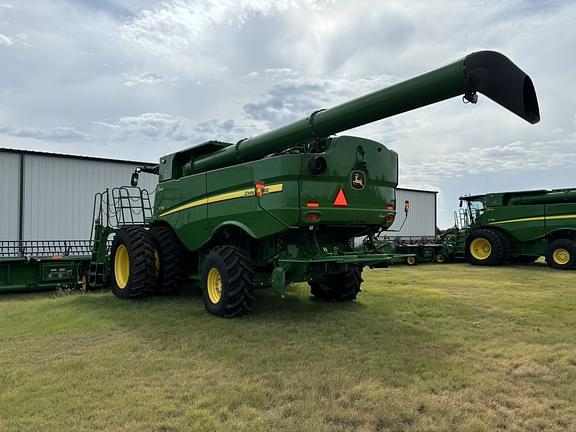 Image of John Deere S780 equipment image 3