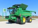 2022 John Deere S780 Image