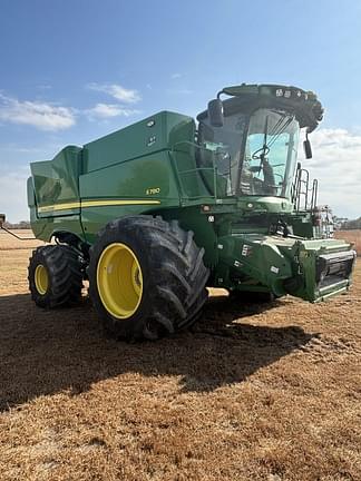 Image of John Deere S780 Primary image