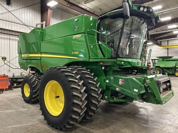 2022 John Deere S780 Image