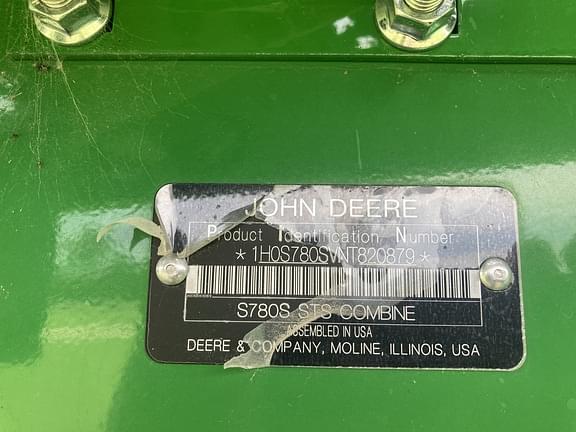 Image of John Deere S780 equipment image 1