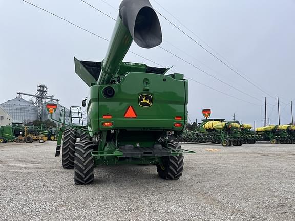 Image of John Deere S780 equipment image 3