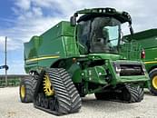 Thumbnail image John Deere S780 1