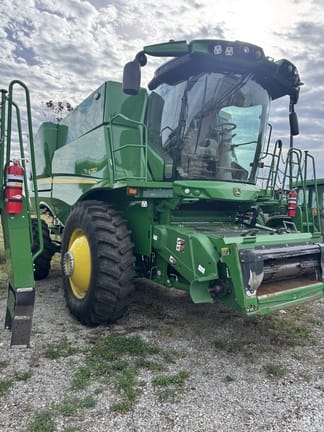 2022 John Deere S780 Equipment Image0