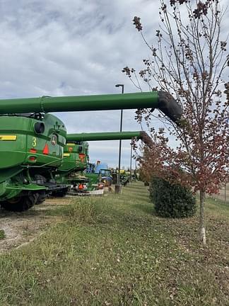 Image of John Deere S780 equipment image 4