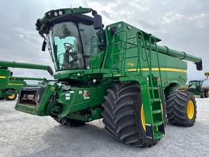 2022 John Deere S780 Image