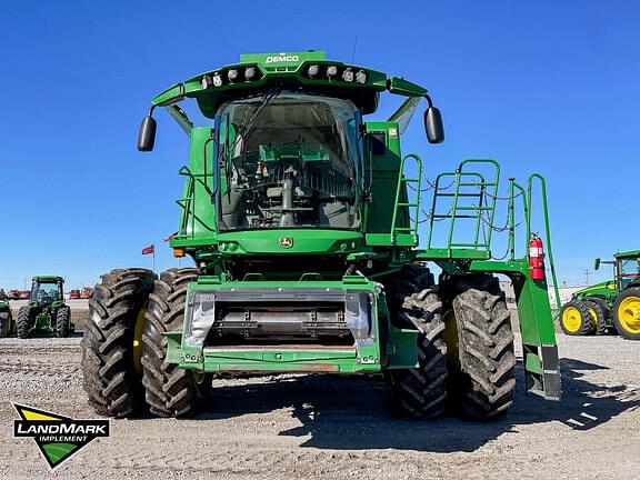 Image of John Deere S780 equipment image 1