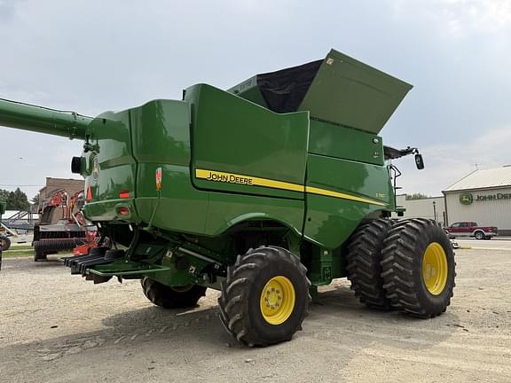Image of John Deere S780 equipment image 4