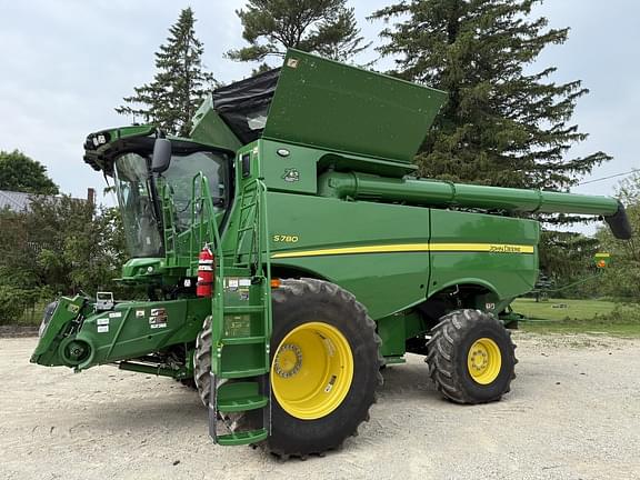 Image of John Deere S780 Primary image