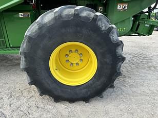 Main image John Deere S780 17