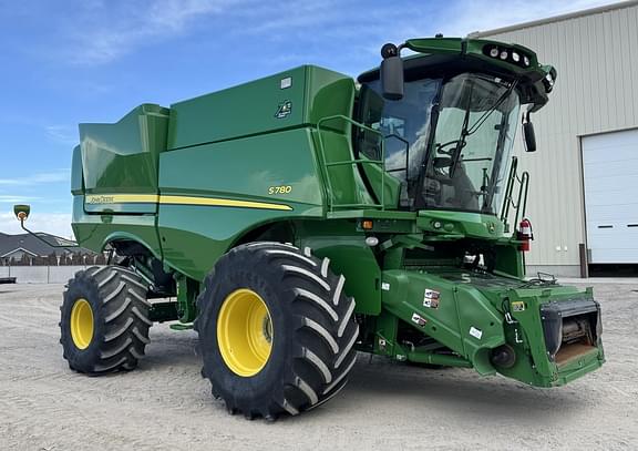 Image of John Deere S780 equipment image 3