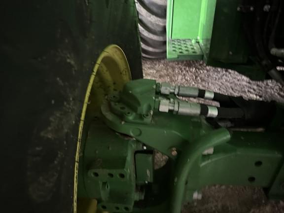 Image of John Deere S780 equipment image 4