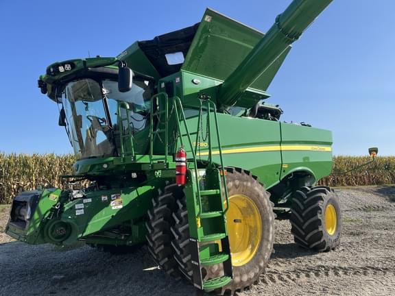 Image of John Deere S780 Primary image