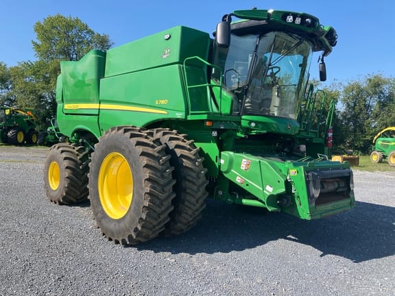 Main image John Deere S780