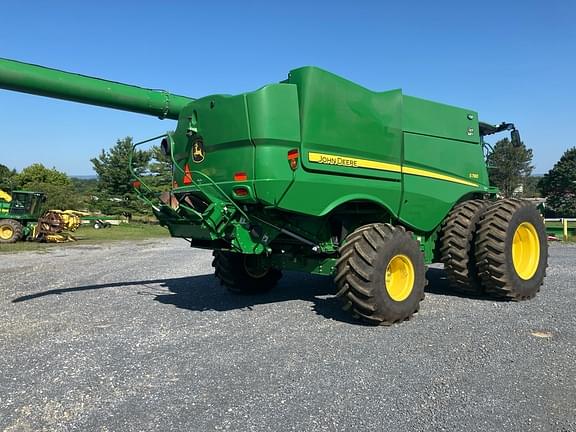 Image of John Deere S780 equipment image 3