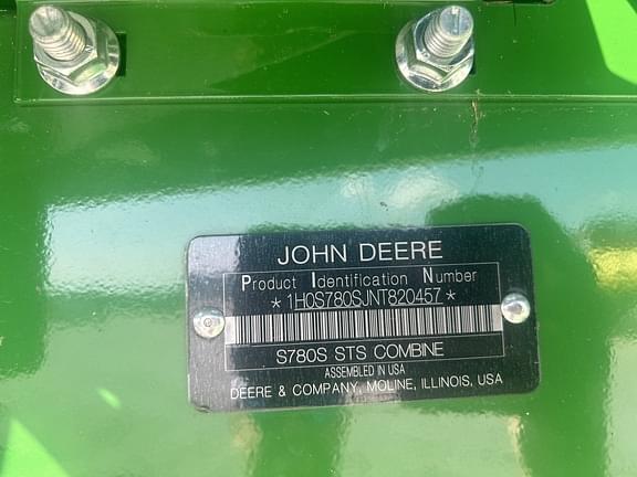 Image of John Deere S780 equipment image 2