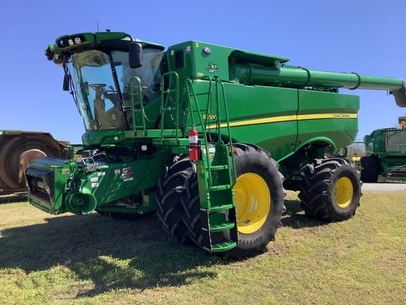 2022 John Deere S780 Equipment Image0