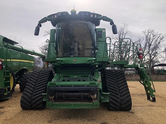 Image of John Deere S780 equipment image 2