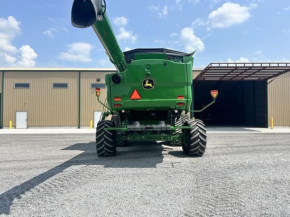 Image of John Deere S780 equipment image 3