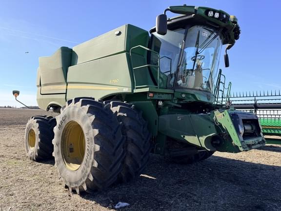 Image of John Deere S780 equipment image 4