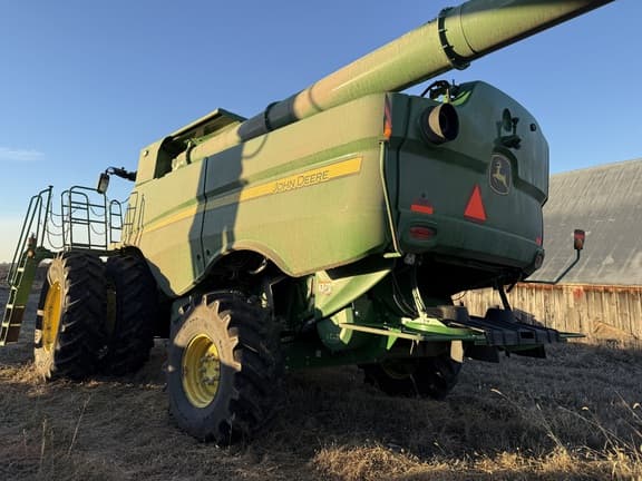 Image of John Deere S780 equipment image 3
