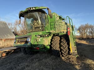 2022 John Deere S780 Image