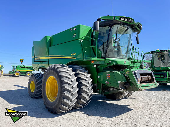 Image of John Deere S780 equipment image 2