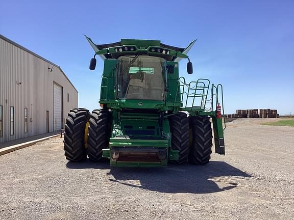 Image of John Deere S780 equipment image 3