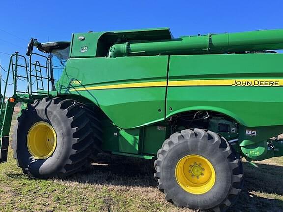 Image of John Deere S780 equipment image 3