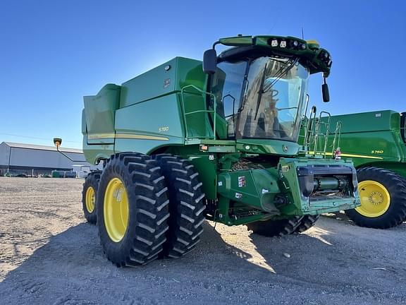 Image of John Deere S780 equipment image 1