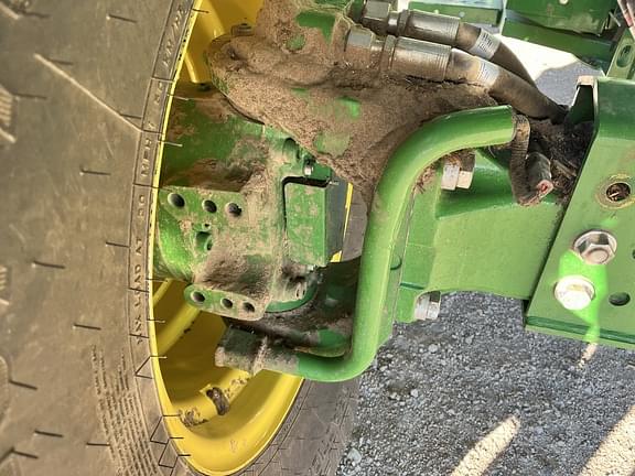 Image of John Deere S780 equipment image 4