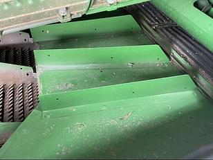 Main image John Deere S780 19