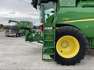 Main image John Deere S780 69