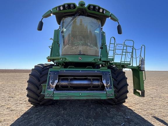 Image of John Deere S780 equipment image 1