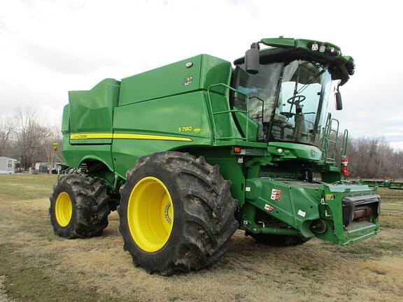 Image of John Deere S780 equipment image 3