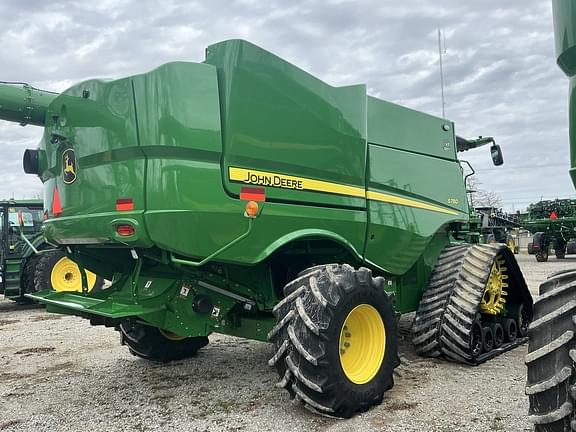 Image of John Deere S780 equipment image 2