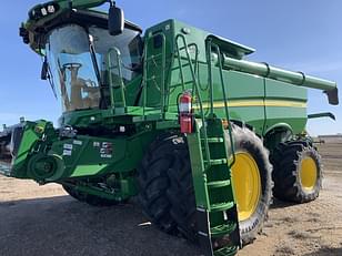 Main image John Deere S780 0