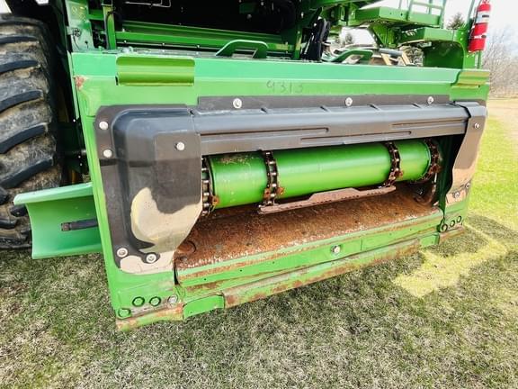 Image of John Deere S780 equipment image 2