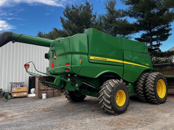 Image of John Deere S780 equipment image 2