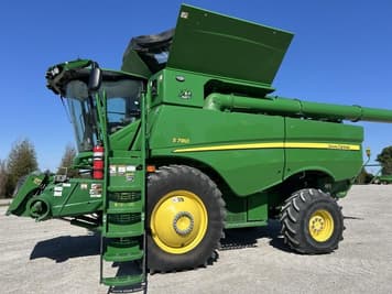 Main image John Deere S780