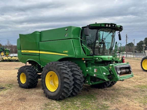 Image of John Deere S780 Primary image