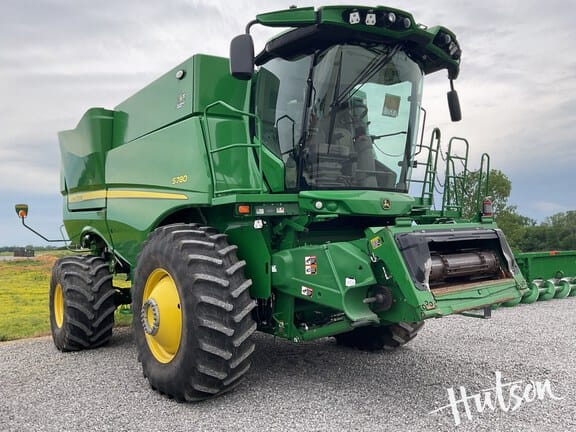 2022 John Deere S780 Equipment Image0
