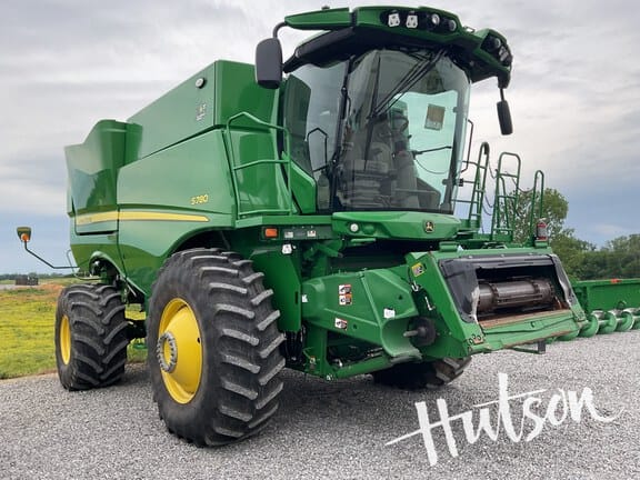 2022 John Deere S780 Equipment Image0